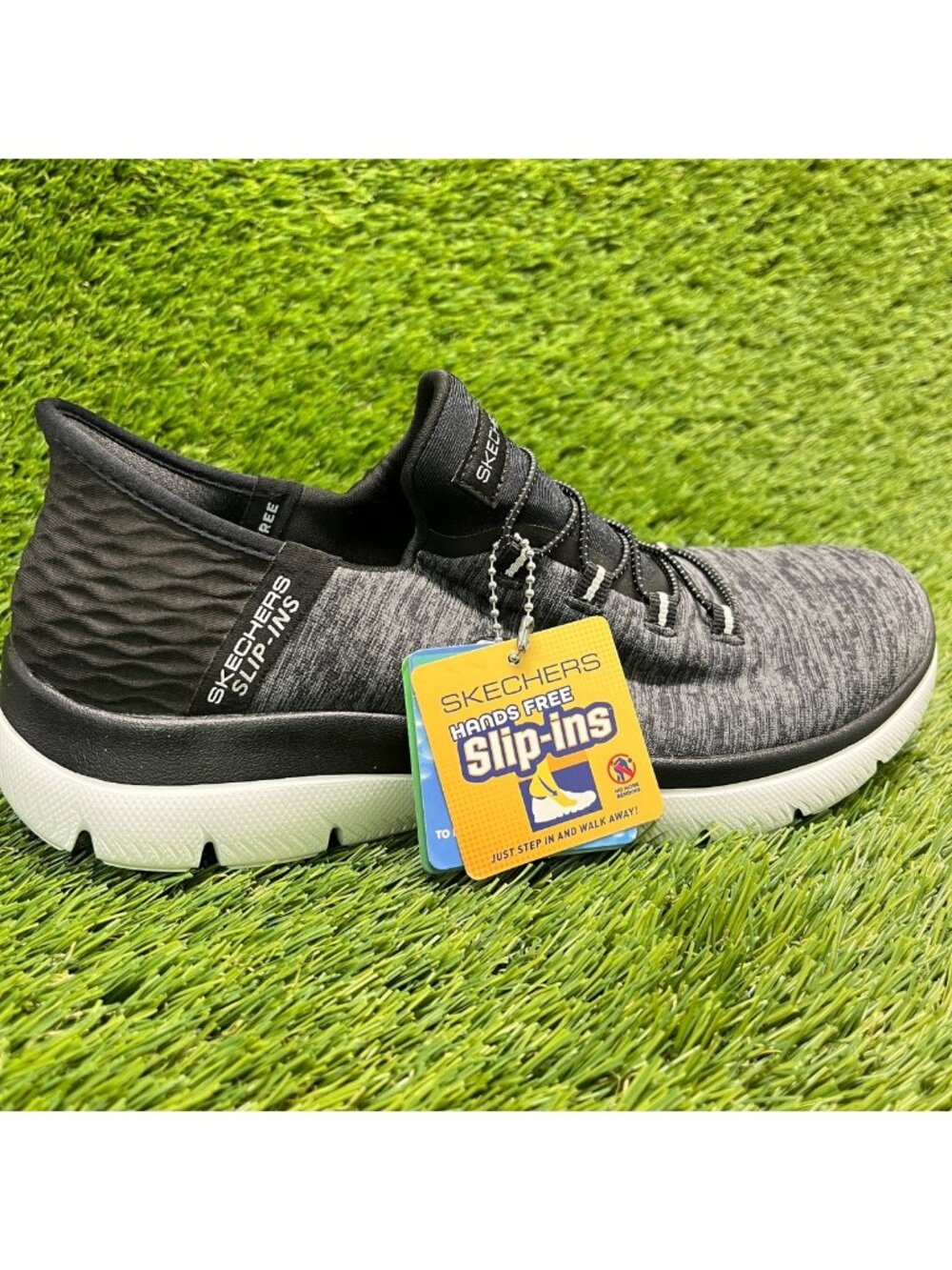 Skechers Summits Dazzling Haze Womens Size 7 Black White Athletic Shoes Sneakers